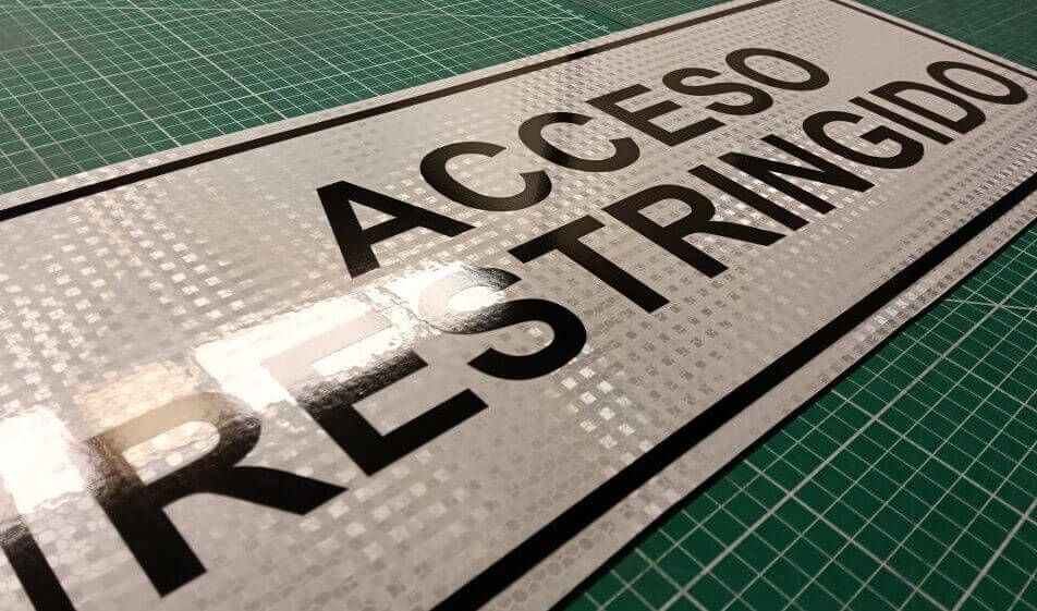 laminado para señalización vial